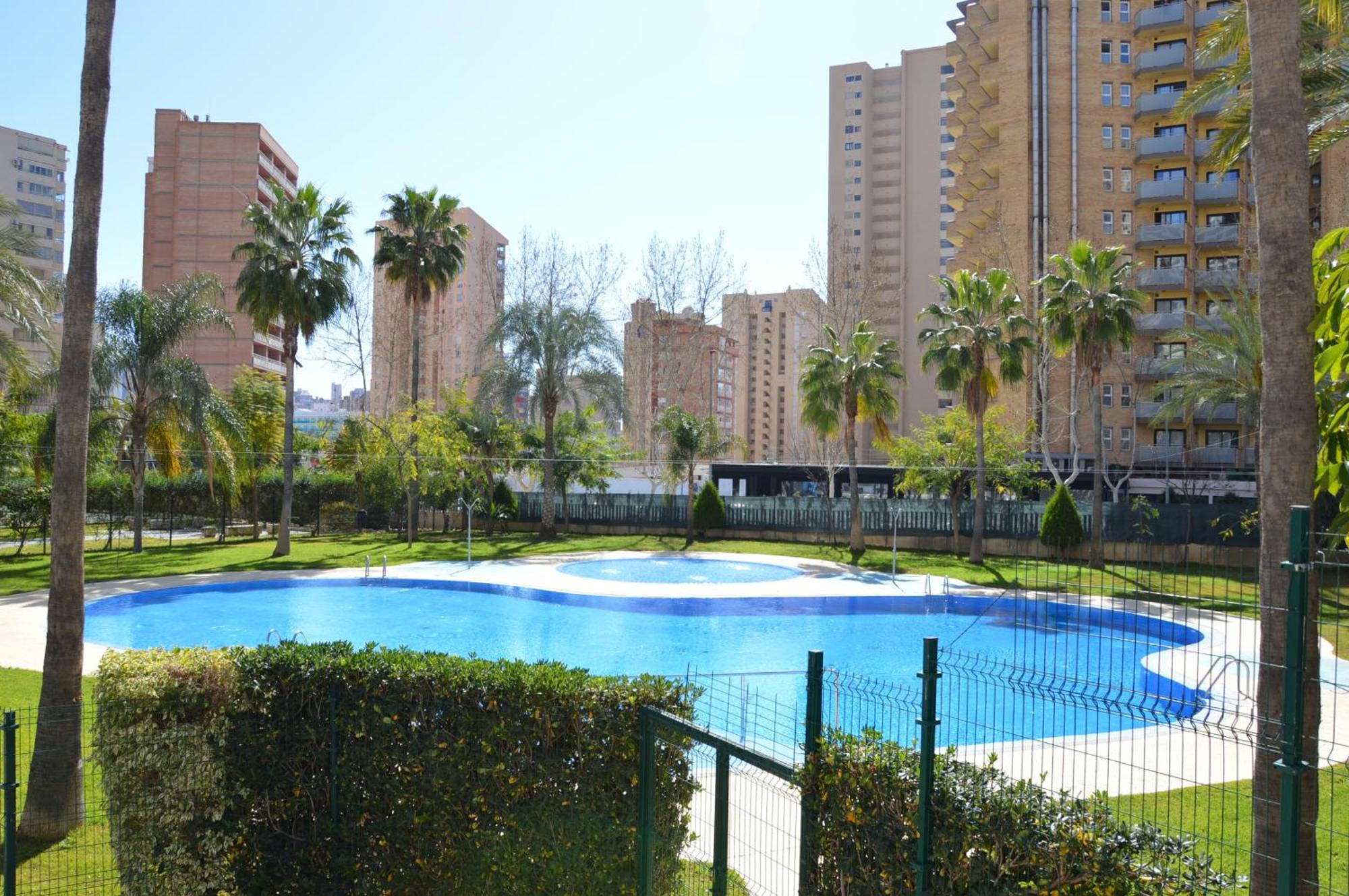 D'Oboe Marlovi Apt With Pool 베니돔 외부 사진